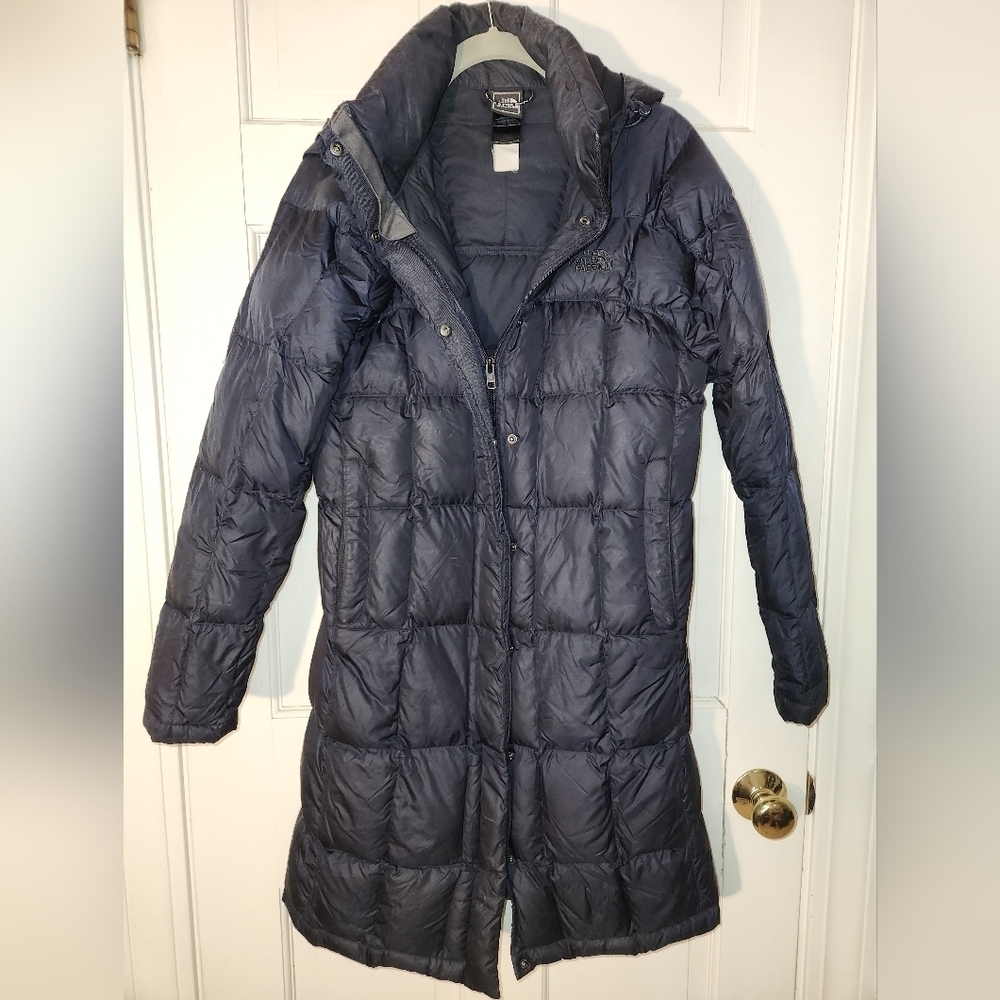 The North Face Women's Navy Long Puffer Coat